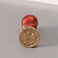 Печать для сургуча с пластиковой ручкой &laquo;Венок с буквой Z&raquo;, 2.5&times;2.5&times;6.3 см