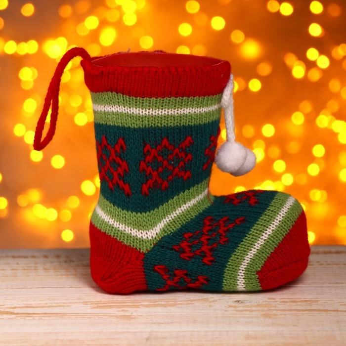 Подарочная упаковка «Сапожок», вязаный носок, с помпонами