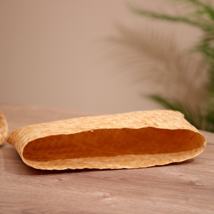 Шкатулка плетёная, из бамбука 30х18х5 см Шкатулка плетёная, из бамбука 30х18х5 см