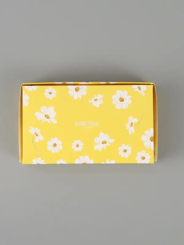 Коробка подарочная с окном &laquo;Только тебе&raquo;, 20&times;12&times;4 см, самосборная