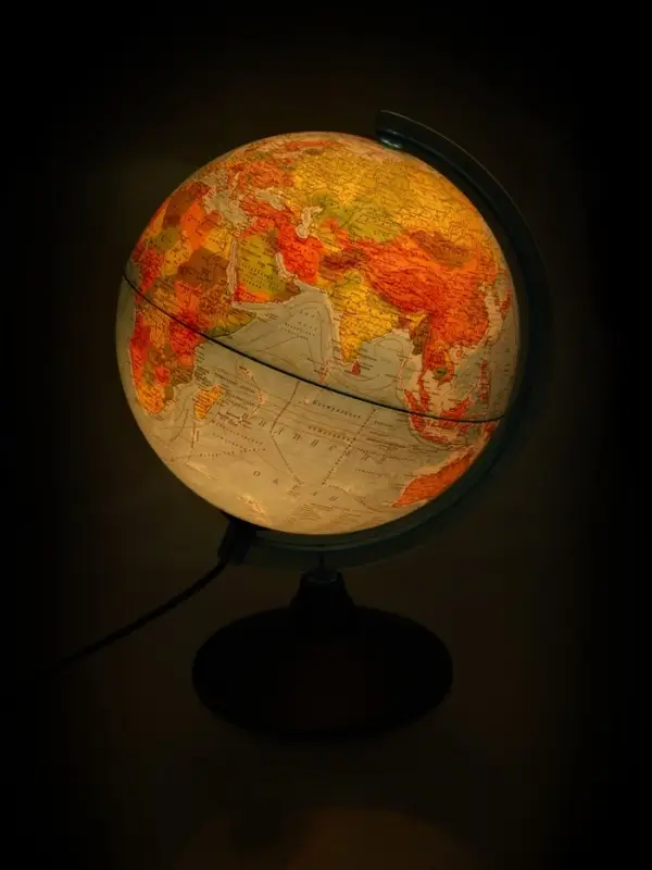 Глобус физико-политический &laquo;Глобен. Классик&raquo;, диаметр 250 мм, с подсветкой