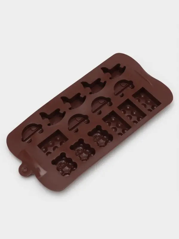 Форма для конфет и шоколада Доляна &laquo;Детские игрушки&raquo;, силикон, 21&times;11 см, 15 ячеек (3.5&times;2 см), МИКС