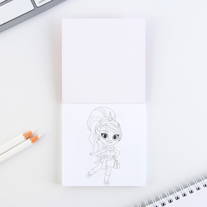 Подарочный набор: блокнот-раскраска и восковые мелки «С 8 марта» Подарочный набор: блокнот-раскраска и восковые мелки «С 8 марта»