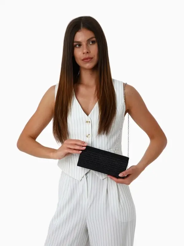 Сумка-клатч на магните, на серебристой цепочке, чёрная