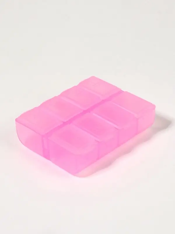 Таблетница, английские буквы, 7.4&times;6.2&times;2.1 см, 8 секций, МИКС