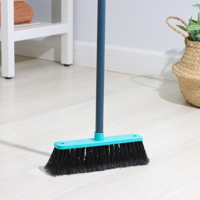 Щётка с черенком мягкая «Арианна», длина щетины 5,5 см, цвет МИКС Щётка с черенком мягкая «Арианна», длина щетины 5,5 см, цвет МИКС