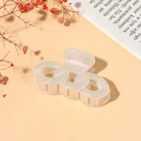 Крабик для волос &laquo;Жемчужный&raquo;, косичка, 7 см, белый