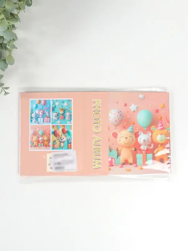 Фотоальбом на 100 фото 10х15 см "Зверята на празднике" 4,5х12,5х16,5 см