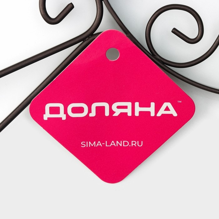 Подставка под горячее на ножках с ручкой Доляна «Сердца», 25,5×16,3 см, цвет коричневый Подставка под горячее на ножках с ручкой Доляна «Сердца», 25,5×16,3 см, цвет коричневый