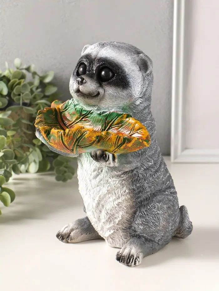 Копилка для денег с подставкой для мелочей &laquo;Енот&raquo;, полистоун, 26&times;17&times;19 см