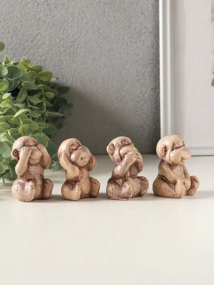 Набор фигурок &laquo;Обезьянки&raquo;, 4 шт., 6 см, слоновая кость