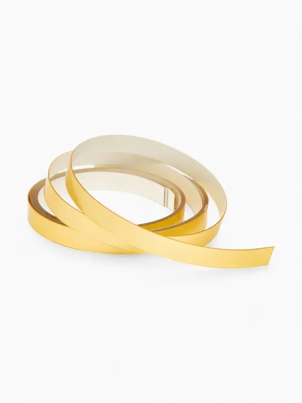 Молдинг самоклеящийся, 2 см * 5 м, цвет золото Молдинг самоклеящийся, 2 см * 5 м, цвет золото