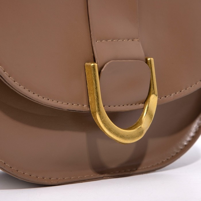 Сумка-мессенджер на магните, цвет бежевый Сумка-мессенджер на магните, цвет бежевый