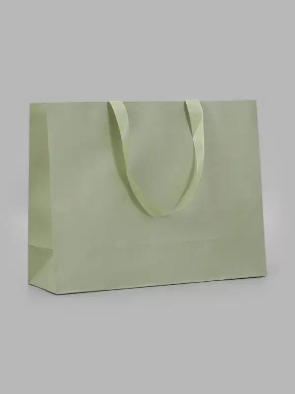 Пакет подарочный, ламинированный, горизонтальный, &laquo;Хаки&raquo;, 32&times;25&times;11 см