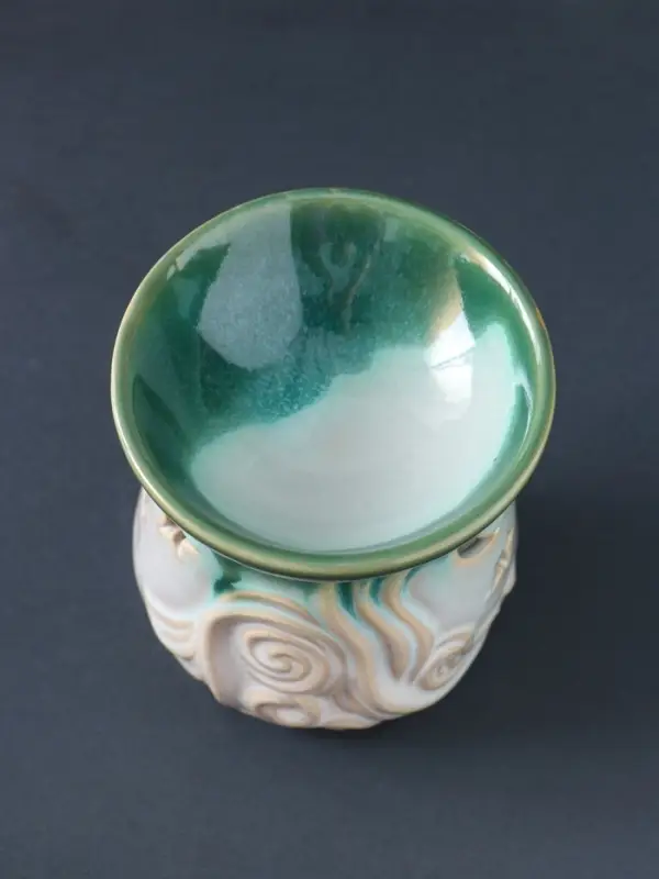 Аромалампа для эфирных масел &laquo;Море волнуется&raquo;, керамика, зелёный, 8.6&times;8.6&times;9.8 см