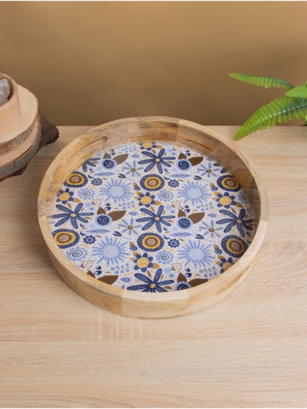 Поднос круглый с бортиками Поднос круглый с бортиками "Васильки" дерево манго 35х35х6,5 см
