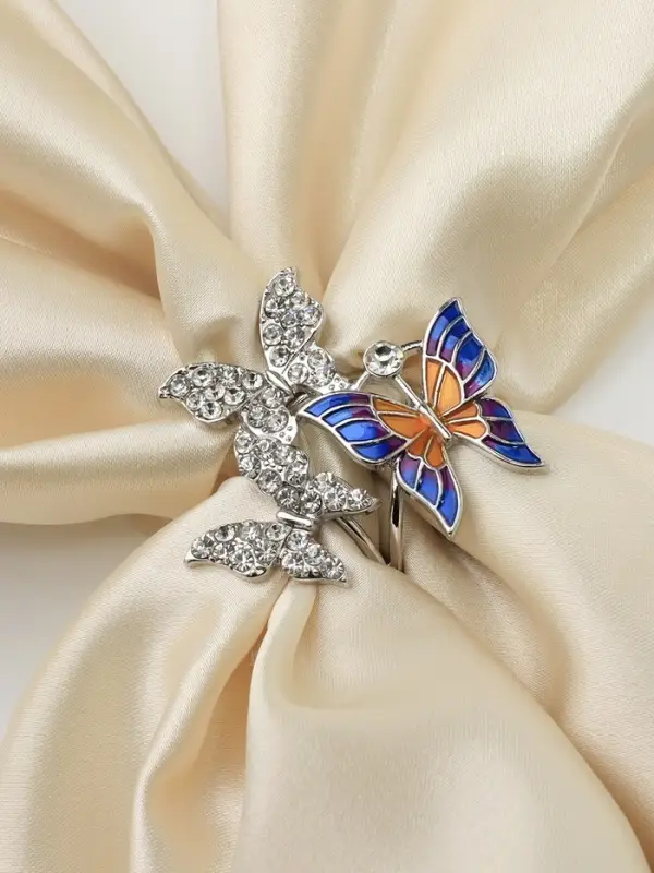 Кольцо для платка &laquo;Бабочки&raquo;, цветное в серебре