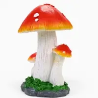Садовая фигура из полистоуна &laquo;Три больших мухомора&raquo;, 15&times;15&times;25 см