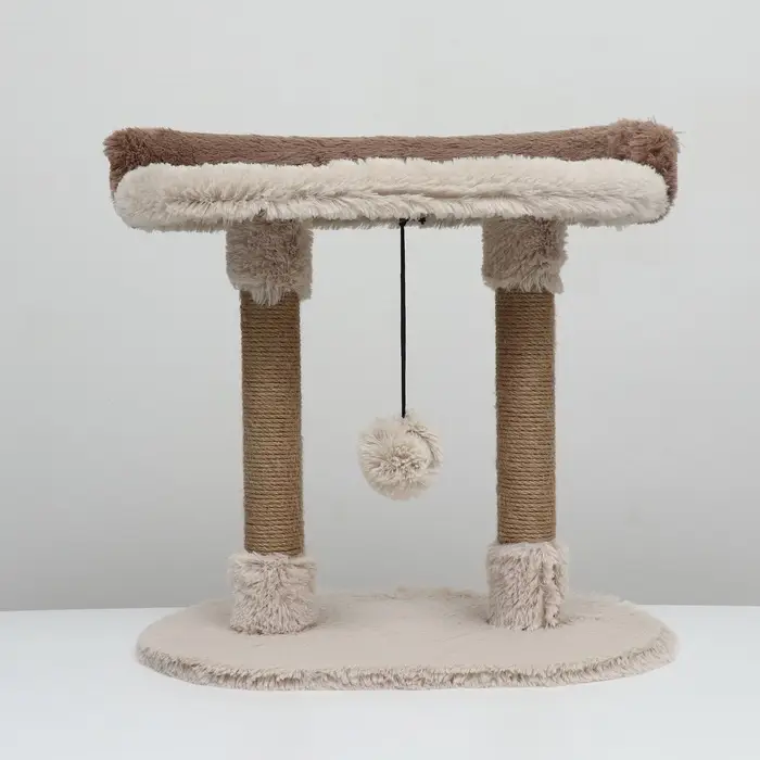 Когтеточка c лежанкой &laquo;Пижон&raquo;, 58&times;36&times;39 см, овальная, пушистый мех, джут, бежевая