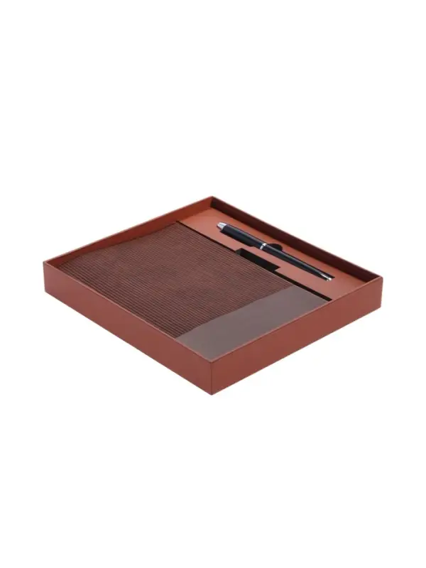 Ежедневник недатированный формат А5, 80л, линия, с ручкой, подар коробка, Коричневый