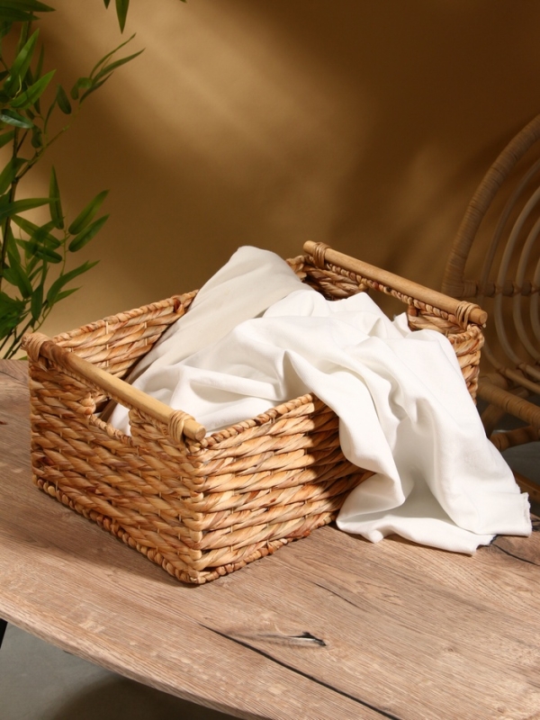 Корзина плетеная 46x31x20 см, водный гиацинт