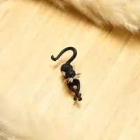 Брошь &laquo;Кошка&raquo;, грация, чёрная в золоте