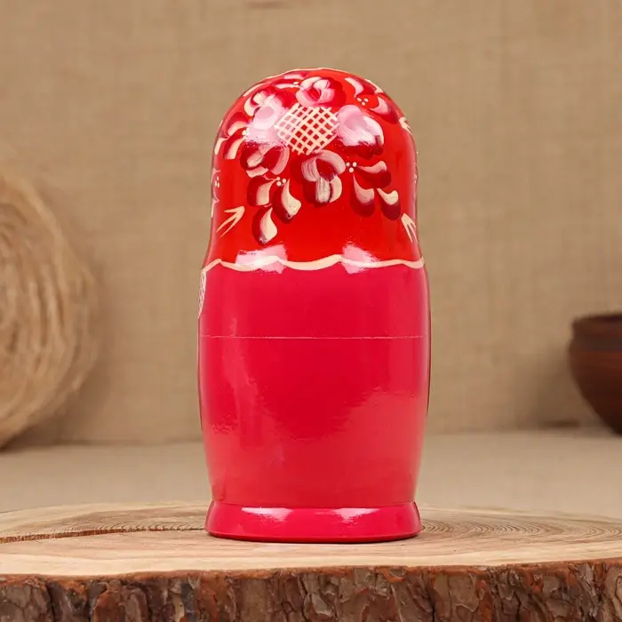 Матрёшка дерево «Надя», красно-розовое платье, 5-кукольная, 19 см