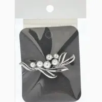 Брошь &laquo;Ветвь&raquo;, жемчуг, цвет белый в серебре