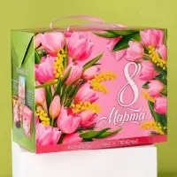 Подарочный набор &laquo;8 марта&raquo;, чай зелёный со вкусом жасмина 50 г., печенье брауни 120 г., конфеты с шоколадной начинкой 110 г.