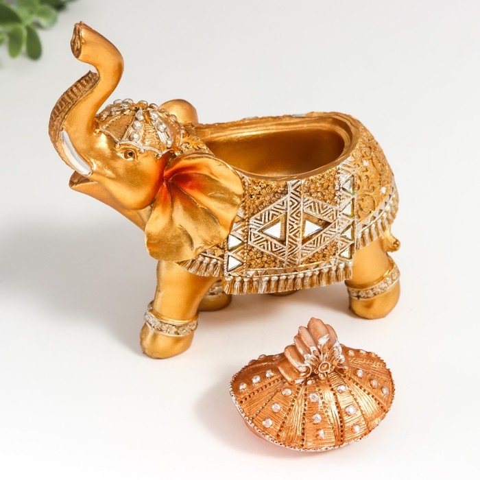 Шкатулка полистоун Шкатулка полистоун "Золотой слон в зеркальной попоне" 15х13,7х6,5 см