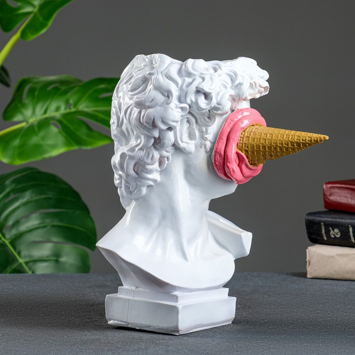 Ваза Ваза "Давид с мороженым" белая