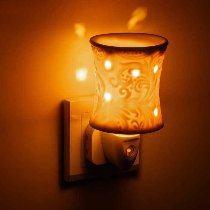 Ночник Ночник "Узор" белый 7,8х7,8х12 см