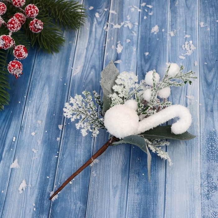 Декор  Декор "Зимние грезы" снежные яблоко и ягоды, 14 см