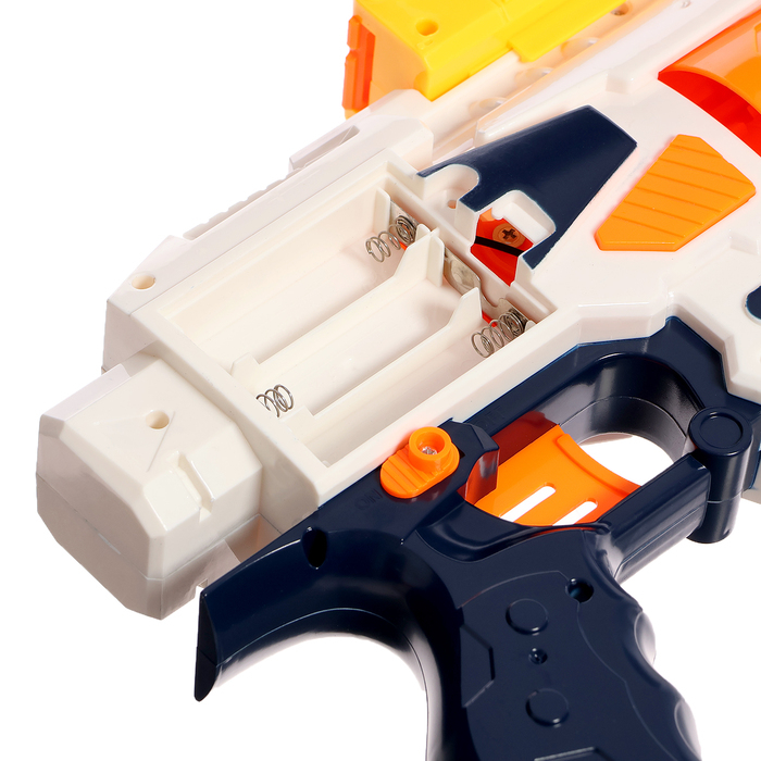 Бластер War soul gun, стреляет мягкими пулями, работает от батареек Бластер War soul gun, стреляет мягкими пулями, работает от батареек