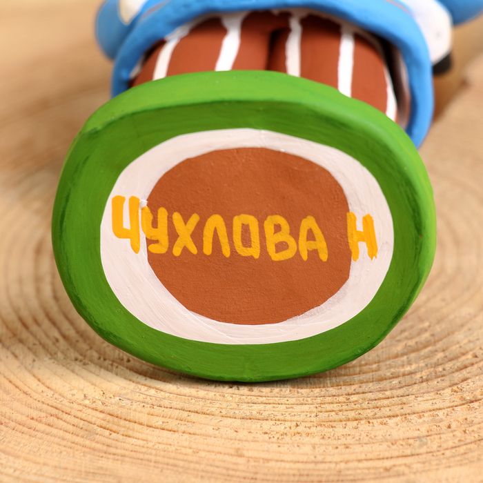 Дымковская игрушка «Мужик с подарком», микс Дымковская игрушка «Мужик с подарком», микс