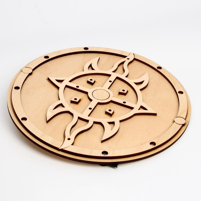 Деревянное оружие «Щит» 25×25×3,2 см Деревянное оружие «Щит» 25×25×3,2 см