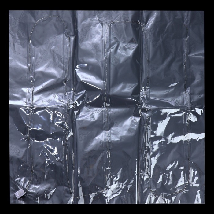 Плёнка для цветов упаковочная, с гирляндой, «Сияние звёзд», 60 х 60 см Плёнка для цветов упаковочная, с гирляндой, «Сияние звёзд», 60 х 60 см