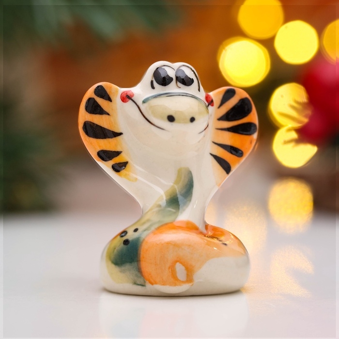 Сувенир Сувенир "Гоша средний" 6х4,5 см, гжель, цвет