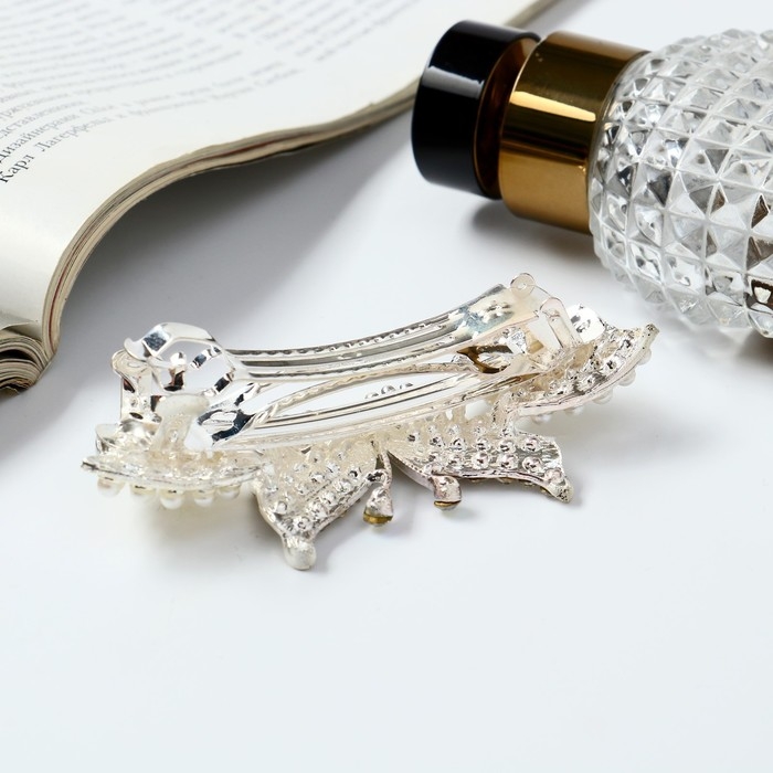 Заколка-автомат для волос Заколка-автомат для волос "Гелая" бабочка, 9 см, серебристо-белый