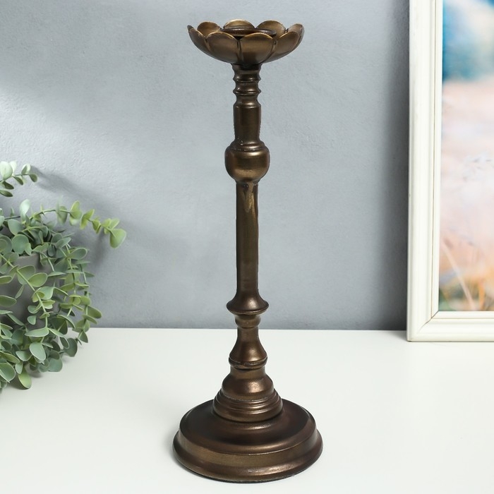 Подсвечник металл на 1 свечу Подсвечник металл на 1 свечу "Моника" состаренная бронза 13,5х13,5х38 см