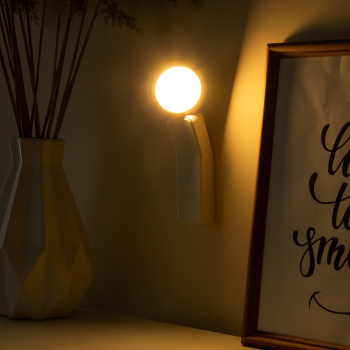 Светильник "Тренти" LED 3Вт USB белый 2х6,5х19 см