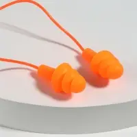 Беруши на шнурке, 3×1.5 см, в футляре, фасовка 10 шт., силиконовые, оранжевые