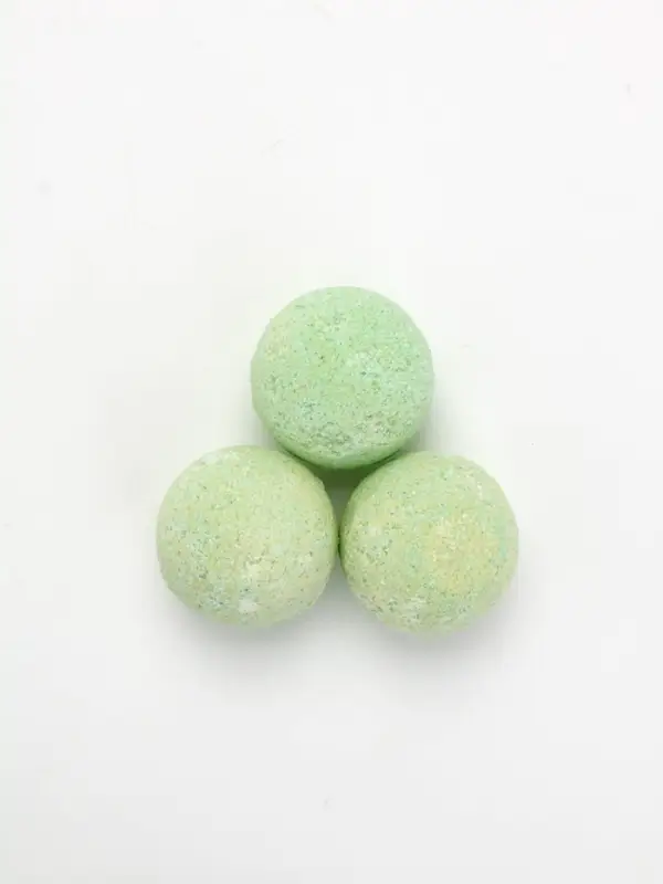 Бомбочки для ванны &laquo;Снеговик&raquo;, 3 шт. &times; 40 г, сахарное яблоко, URAL LAB