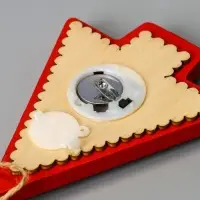 Ёлочная игрушка &laquo;Ёлка с Дедом Морозом и машиной&raquo;, 12.5&times;9.5&times;1.5 см, от батареек, свечение тёплое белое