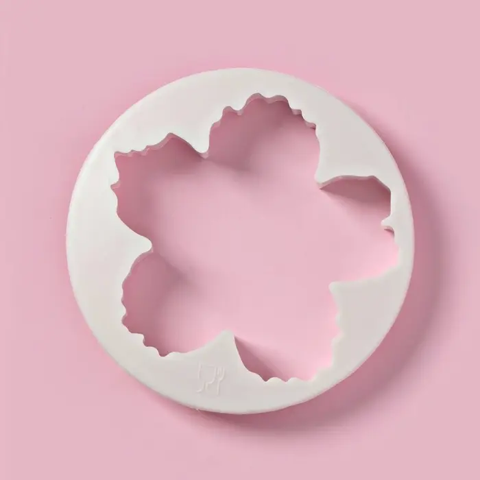 Формы для вырезания теста и мастики Доляна &laquo;Пионы&raquo;, набор 4 шт.: d=8.5/10 /11.5/14.5 см, пластик, белые