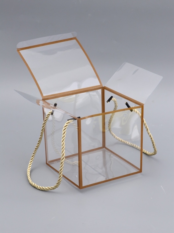 Коробка из PET с ручками, золотая, 12 х 12 х 12 см Коробка из PET с ручками, золотая, 12 х 12 х 12 см