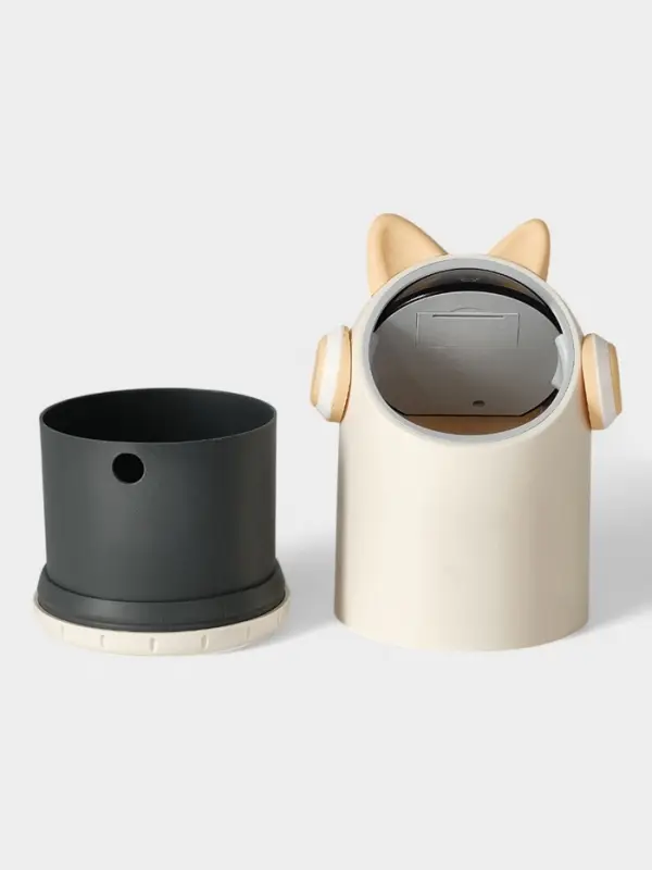 Ведро для мусора сенсорное, 2 л, в ушах и наушниках, бежевое Ведро для мусора сенсорное, 2 л, в ушах и наушниках, бежевое