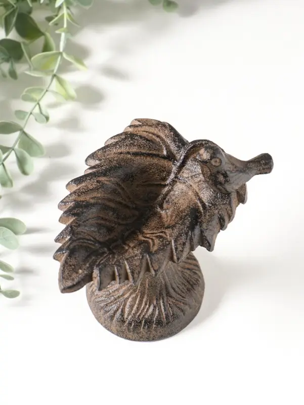 Сувенир чугун подставка, кормушка для птиц "Птичка на листе" 12х10х13 см