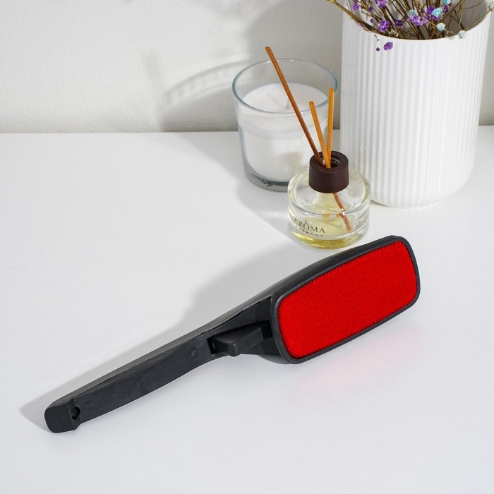 Щётка для одежды перевёртыш, 26×5,5×4,5 см Щётка для одежды перевёртыш, 26×5,5×4,5 см