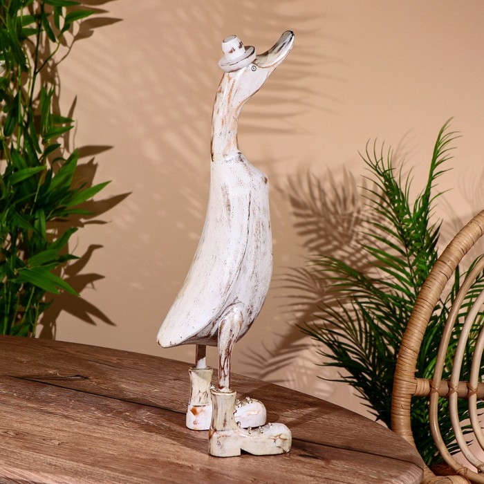 Сувенир "Утка в белом" дерево 45 см